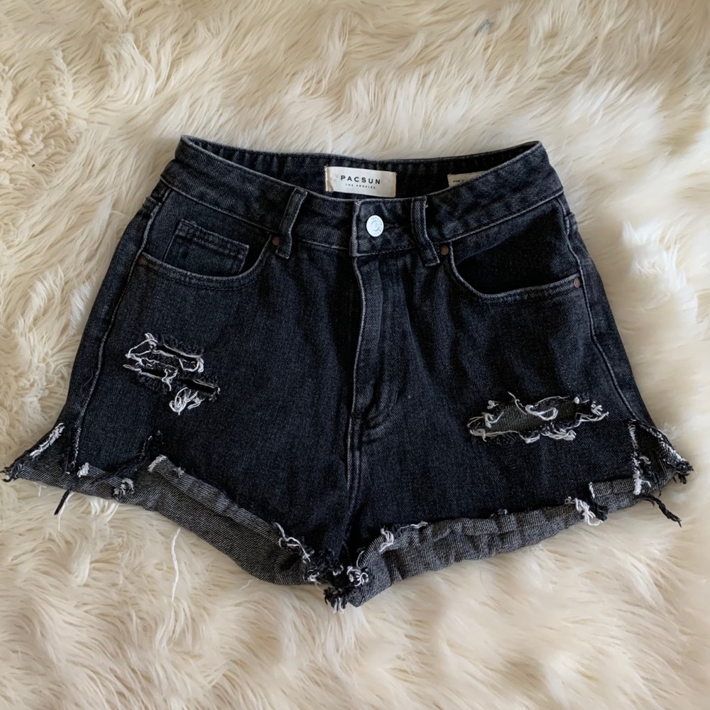 🖤🖤pacsun high waisted shorts🖤🖤